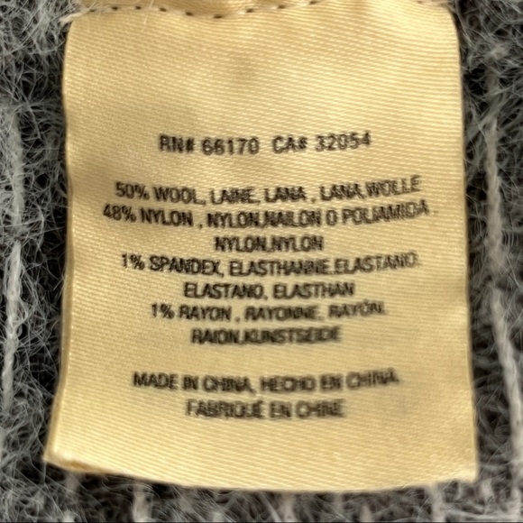 Sleeping On Snow Anthropologie Faroe Off The Shoulder Sweater Small Gray Wool - Picture 10 of 10